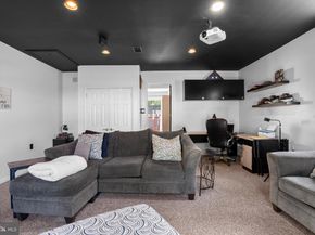 1839 Hollandale Drive, Bensalem PA 19020