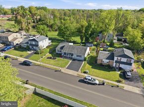 1839 Hollandale Drive, Bensalem PA 19020