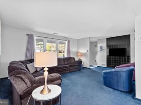 1839 Hollandale Drive, Bensalem PA 19020