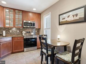 142 Grandview Drive, Warminster PA 18974