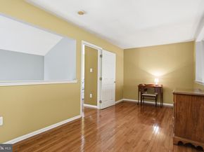 142 Grandview Drive, Warminster PA 18974