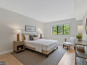 1621 Parkcrest Circle 9A/201, Reston VA 20190