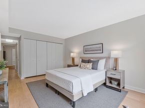 1621 Parkcrest Circle 9A/201, Reston VA 20190