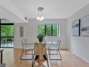 1621 Parkcrest Circle 9A/201, Reston VA 20190