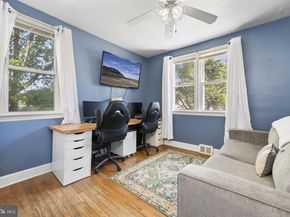 225 Folsom Avenue, Folsom PA 19033