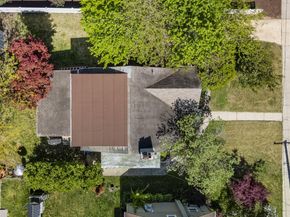 225 Folsom Avenue, Folsom PA 19033