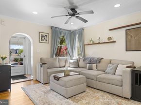 225 Folsom Avenue, Folsom PA 19033
