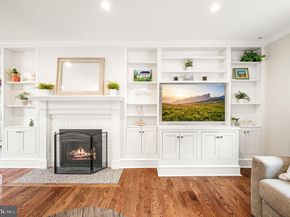 497 Saint Davids Avenue, Wayne PA 19087