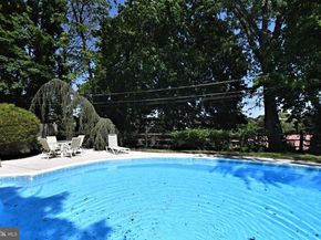 609 Mansfield Road, Willow Grove PA 19090