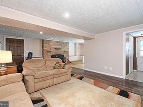 609 Mansfield Road, Willow Grove PA 19090