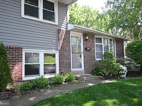 609 Mansfield Road, Willow Grove PA 19090