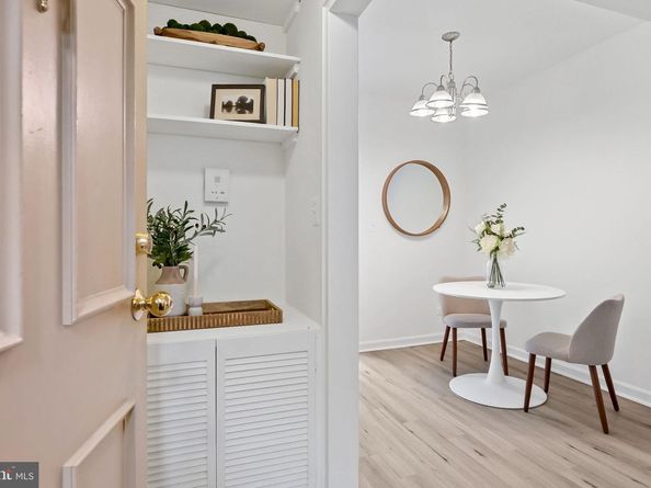 4358 N Pershing Drive 43583, Arlington VA 22203