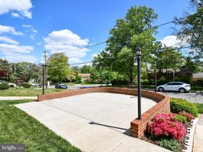 9823 Singleton Drive, Bethesda MD 20817
