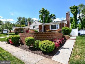 9823 Singleton Drive, Bethesda MD 20817