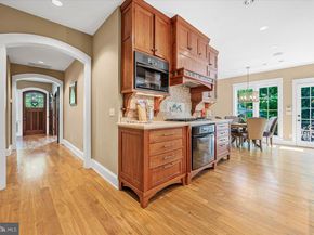 6614 81st Street, Cabin John MD 20818