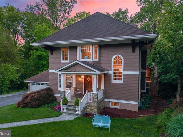 6614 81st Street, Cabin John MD 20818