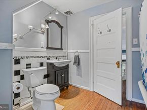 6482 Sherwood Road, Philadelphia PA 19151