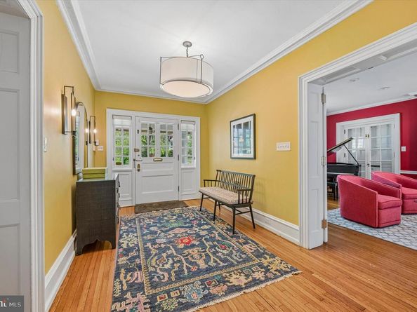6482 Sherwood Road, Philadelphia PA 19151
