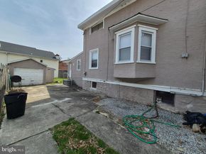 916 Spruce Street, Collingdale PA 19023
