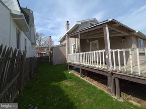 916 Spruce Street, Collingdale PA 19023