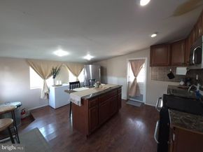 916 Spruce Street, Collingdale PA 19023