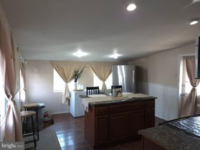 916 Spruce Street, Collingdale PA 19023
