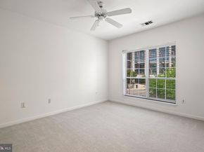 4551 Strutfield Lane 4122, Alexandria VA 22311