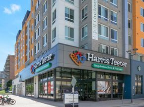 4551 Strutfield Lane 4122, Alexandria VA 22311