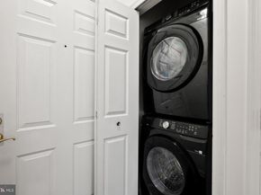 4551 Strutfield Lane 4122, Alexandria VA 22311