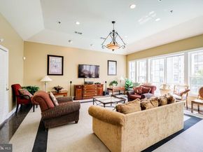 4551 Strutfield Lane 4122, Alexandria VA 22311