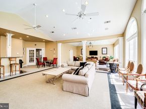 4551 Strutfield Lane 4122, Alexandria VA 22311