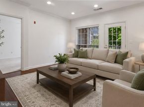 4551 Strutfield Lane 4122, Alexandria VA 22311