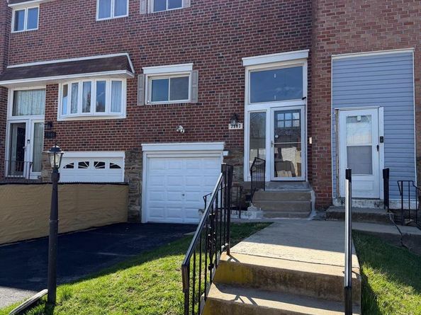 3503 Churchill Lane, Philadelphia PA 19114