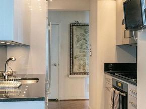 224-26 W. Rittenhouse Square 1410, Philadelphia PA 19103
