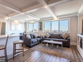 200 Lombard Street 709, Philadelphia PA 19147