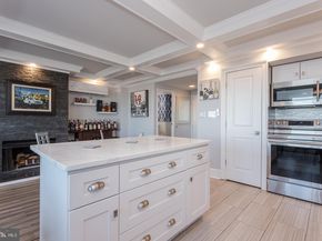 200 Lombard Street 709, Philadelphia PA 19147