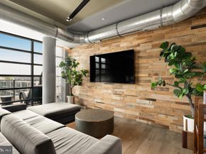 1300 4TH Street SE 713, Washington DC 20003