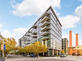 1300 4TH Street SE 713, Washington DC 20003