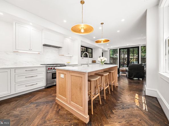 220 S Fairfax Street, Alexandria VA 22314