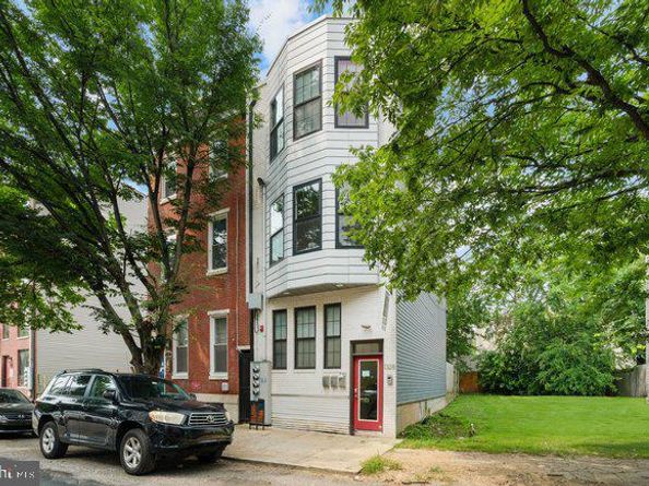 1328 N 7TH Street, Philadelphia PA 19122