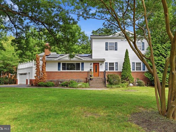 2617 N Stevens Street, Alexandria VA 22311