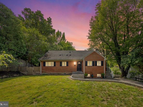 6429 Eppard Street, Falls Church VA 22044