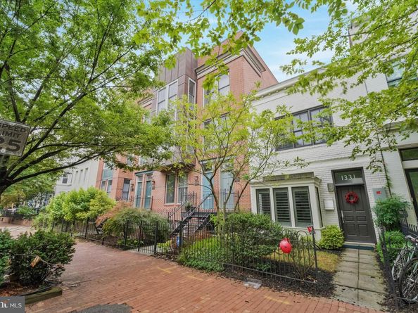 1333 Constitution Avenue NE B, Washington DC 20002