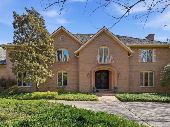 10517 Alloway Drive, Potomac MD 20854