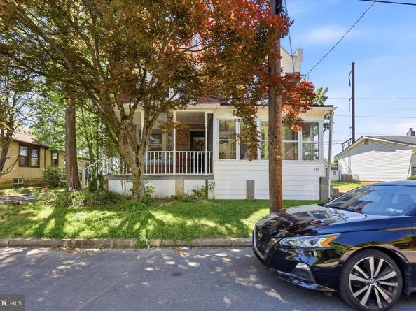 264 Maple Avenue, Morton PA 19070