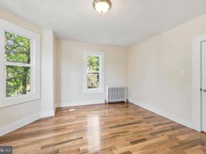 264 Maple Avenue, Morton PA 19070