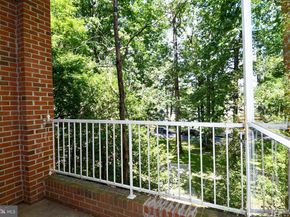 2663 Manhattan Place 112, Vienna VA 22180