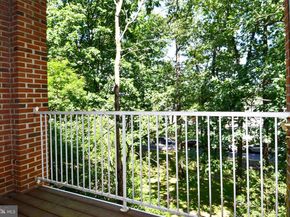2663 Manhattan Place 112, Vienna VA 22180