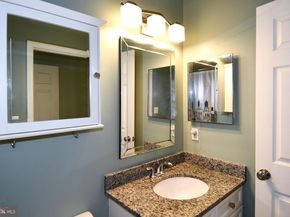 2663 Manhattan Place 112, Vienna VA 22180