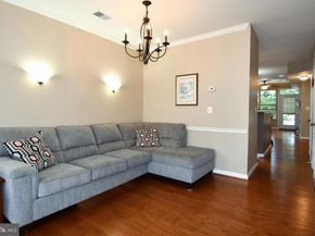 2663 Manhattan Place 112, Vienna VA 22180